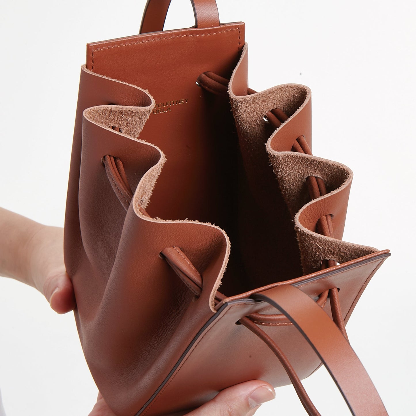 【COURTNEY ORLA / コートニーオーラ】ORB mini - Brown