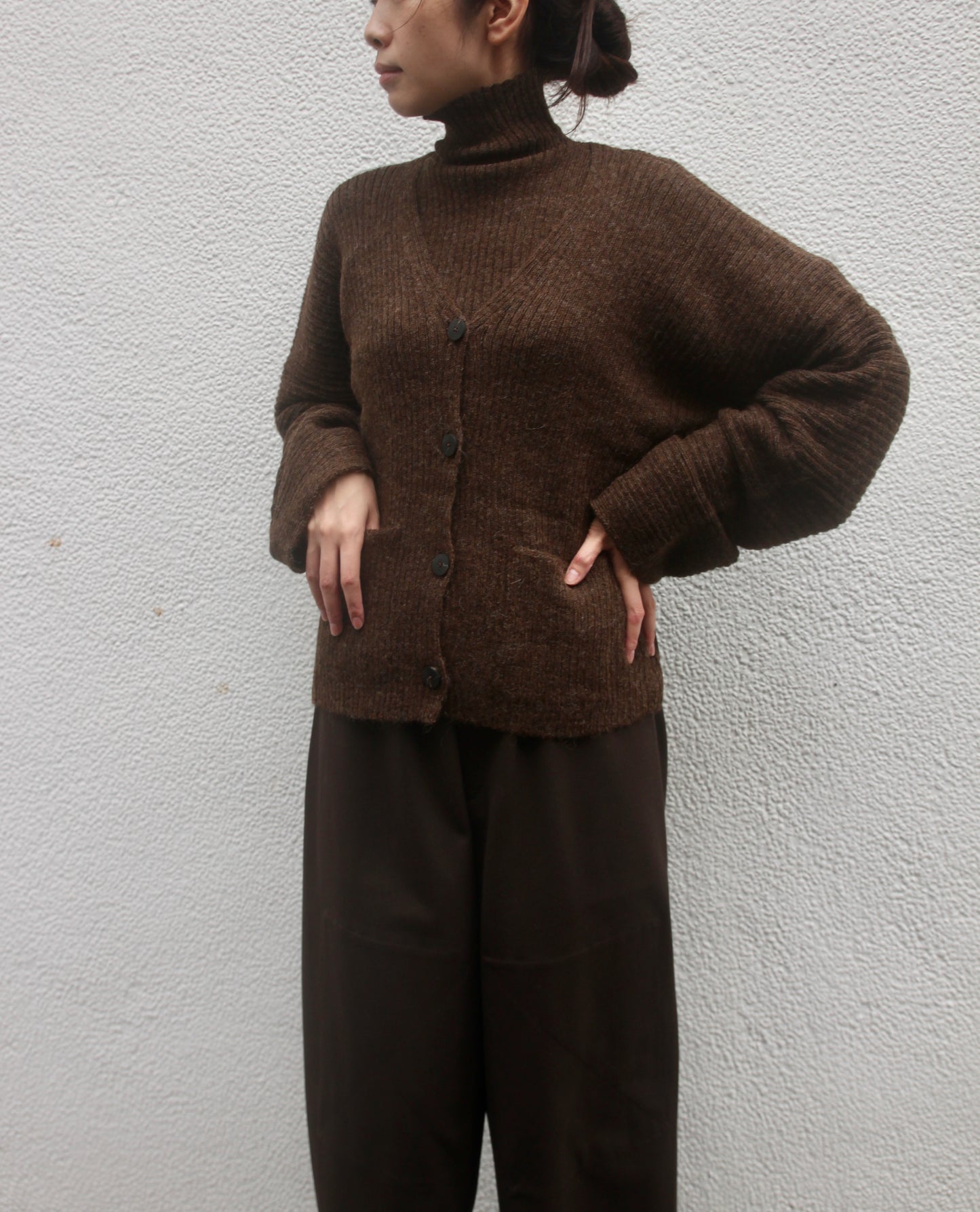 【Whiteread / ホワイトリード】Acana Ribbed Jumper - Coffee