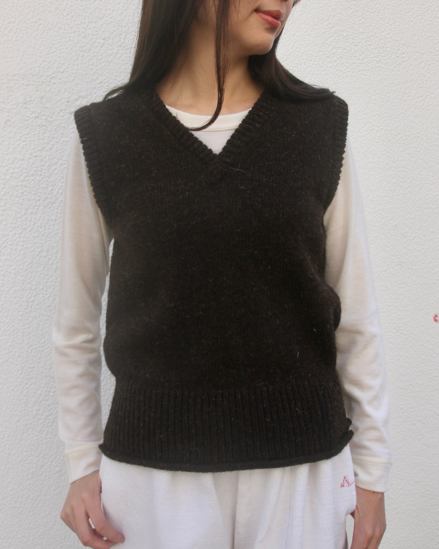 【WRIGHT+DOYLE / ライトアンドドイル】Welsh Black Vest - Cacao