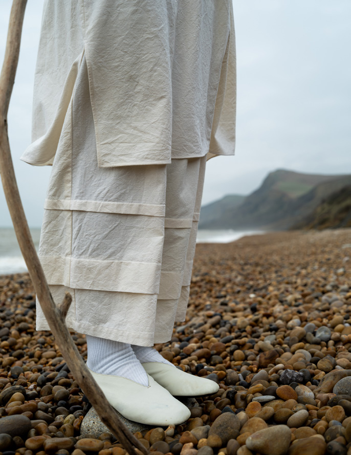 【Whiteread / ホワイトリード】Pintuck Trousers - Natural Linen