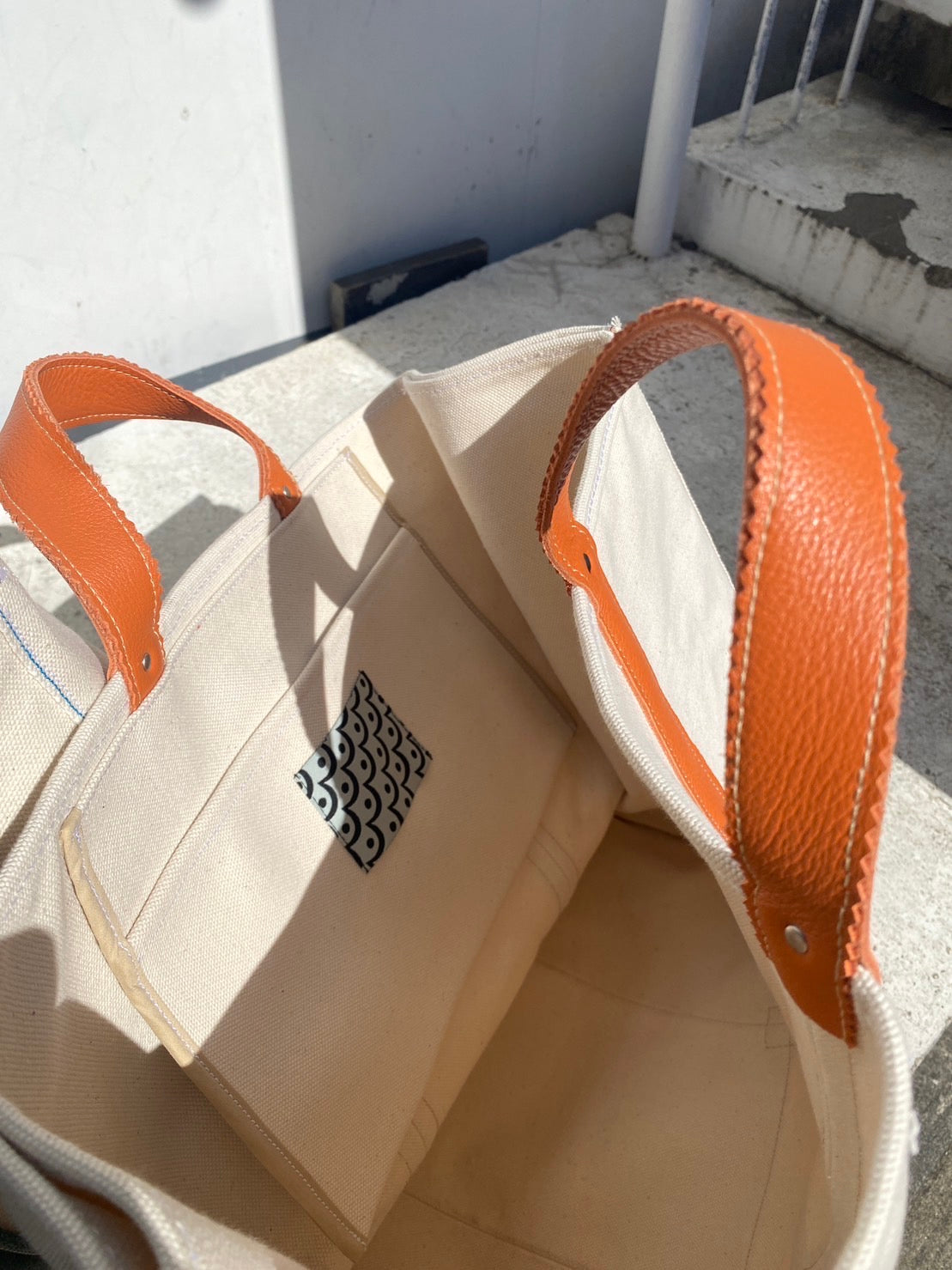 CANVAS BAG with LEATHER