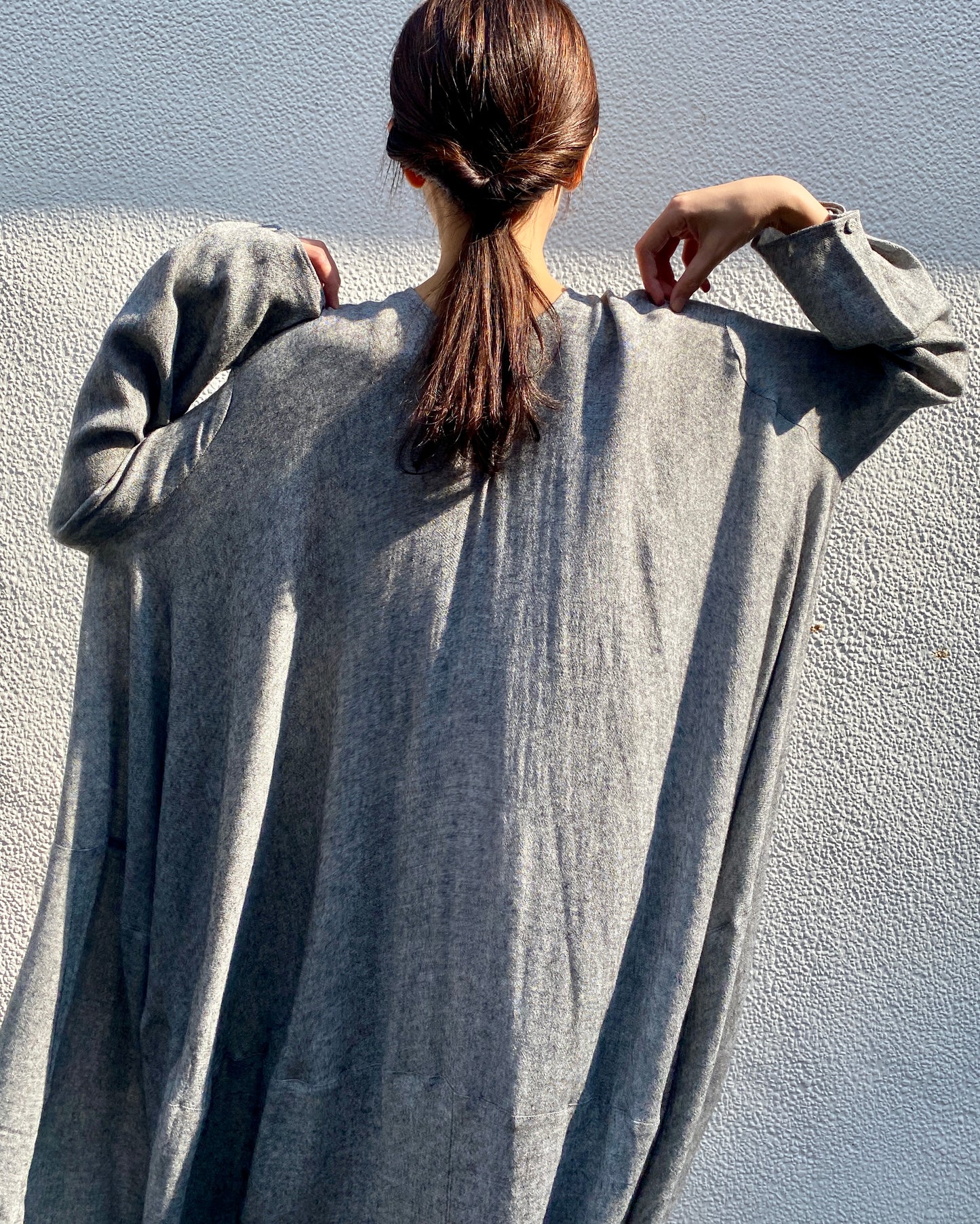 【Whiteread / ホワイトリード】Dress 10 - Eclipse Dress with Sleeves - Granite