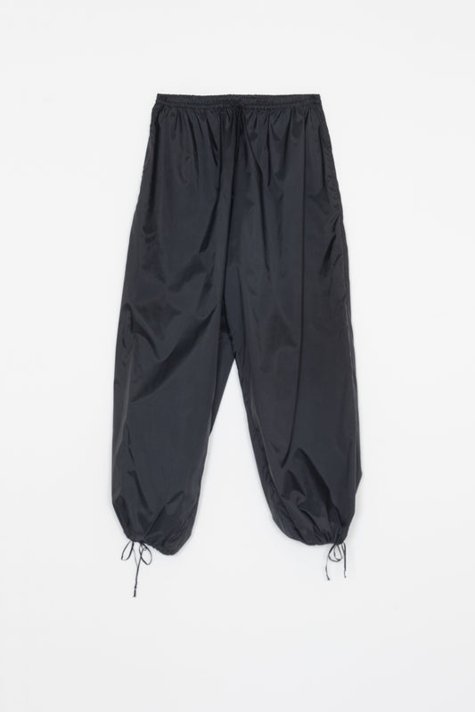 【Whiteread / ホワイトリード】Gathered Tie Trousers - Ebony Nylon