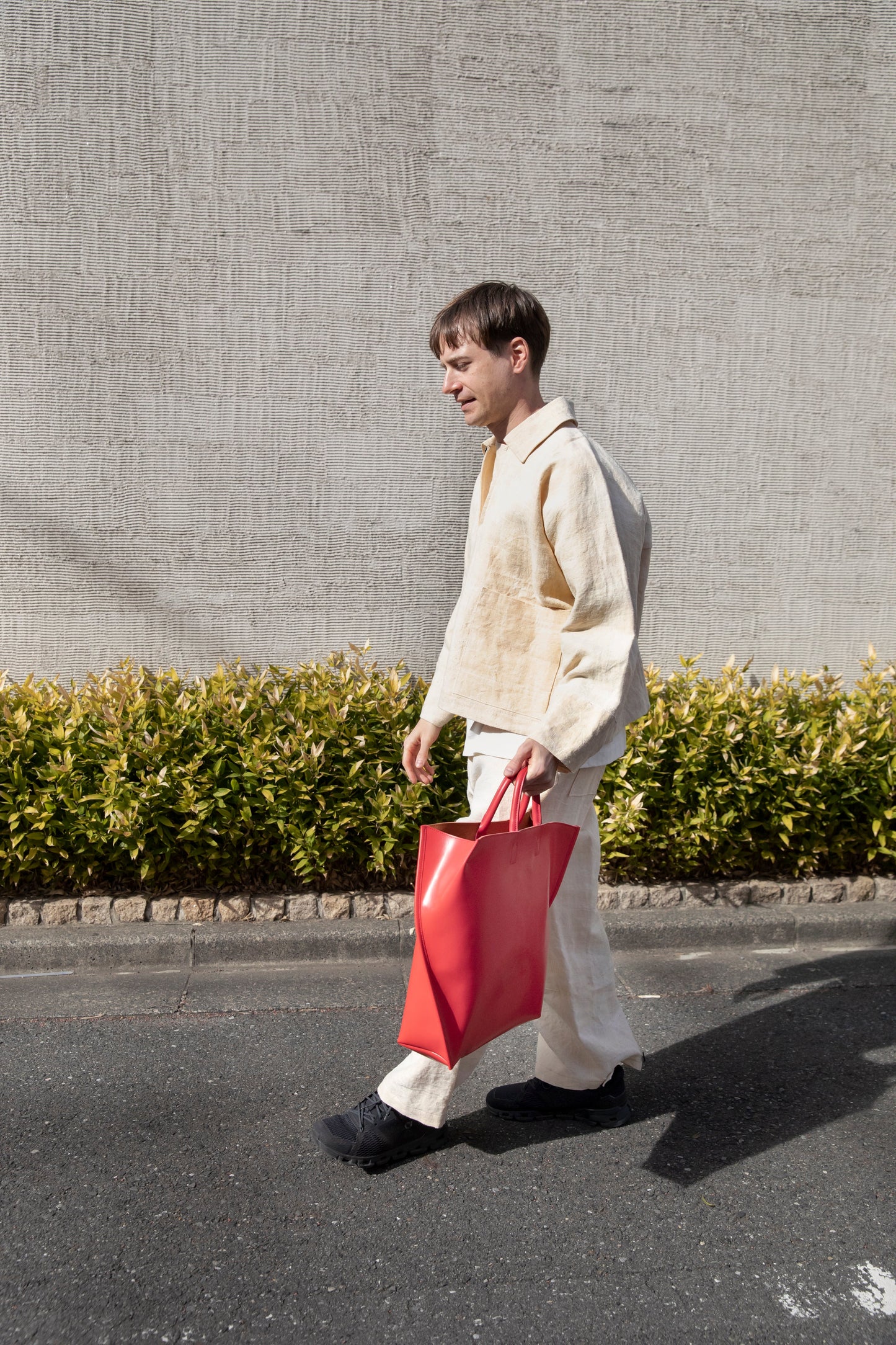 SLOPE TOTE L PVC/PIG.L/COW.L - RED/CAMEL