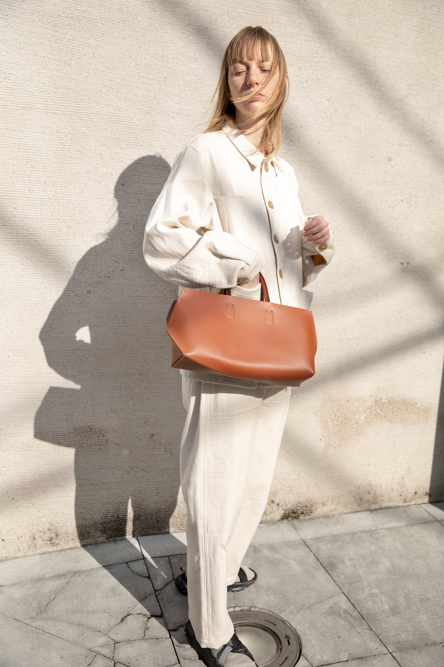 SLOPE WIDE TOTE S SMOOTH.L - BLACK