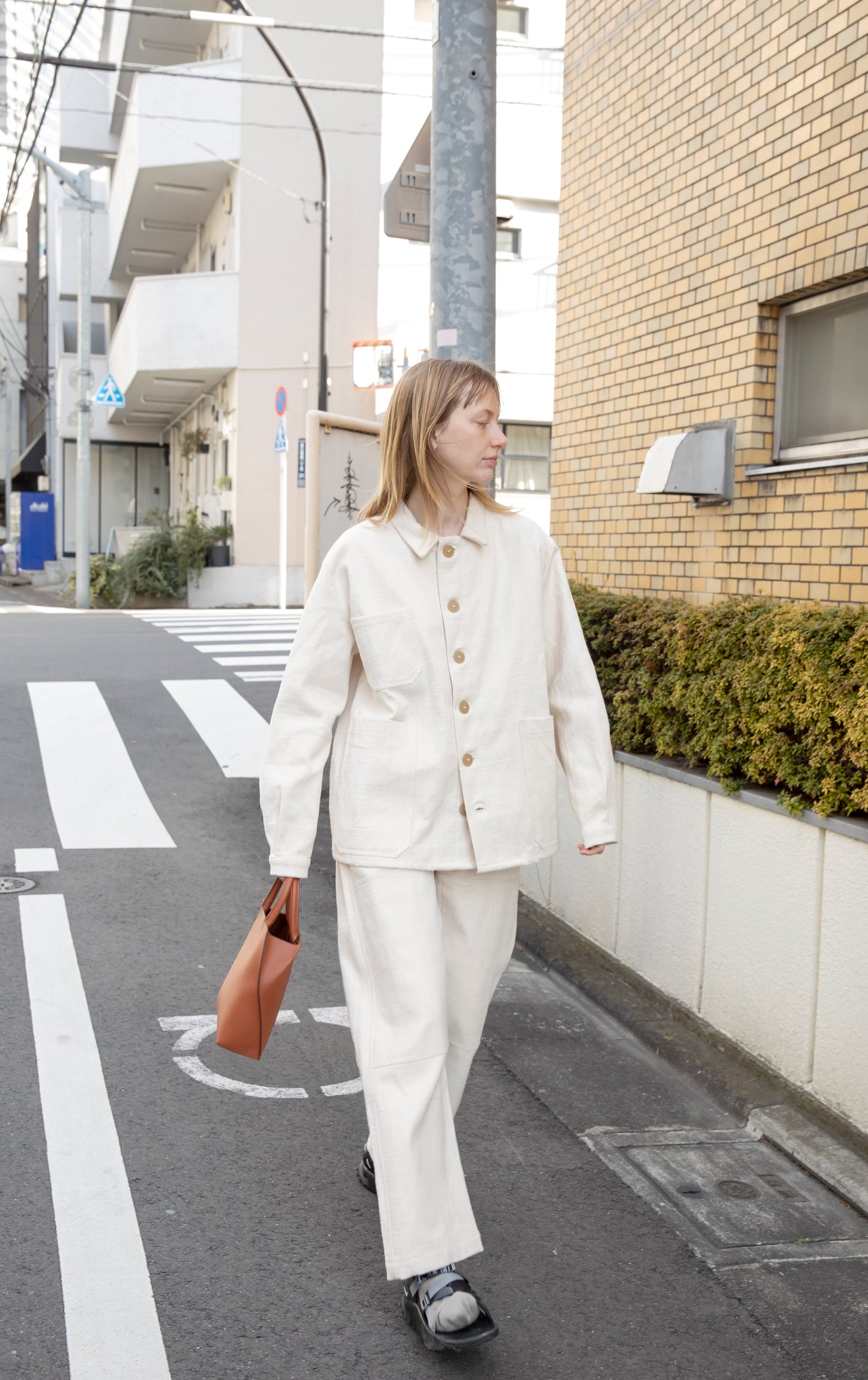 【COURTNEY ORLA / コートニーオーラ】SLOPE tote S Smooth L. - Black
