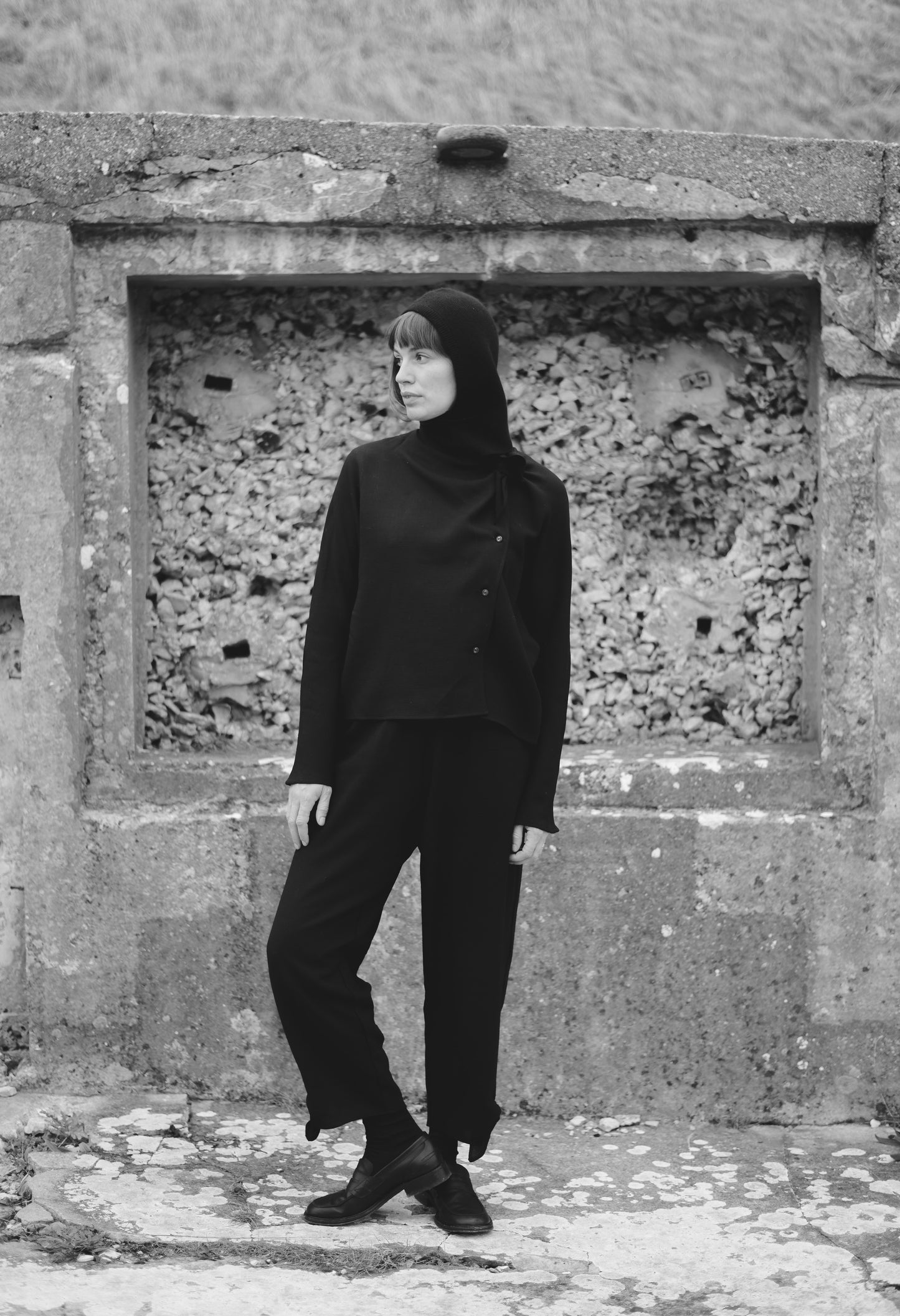 【Whiteread / ホワイトリード】Elasticated waist trousers - Ebony