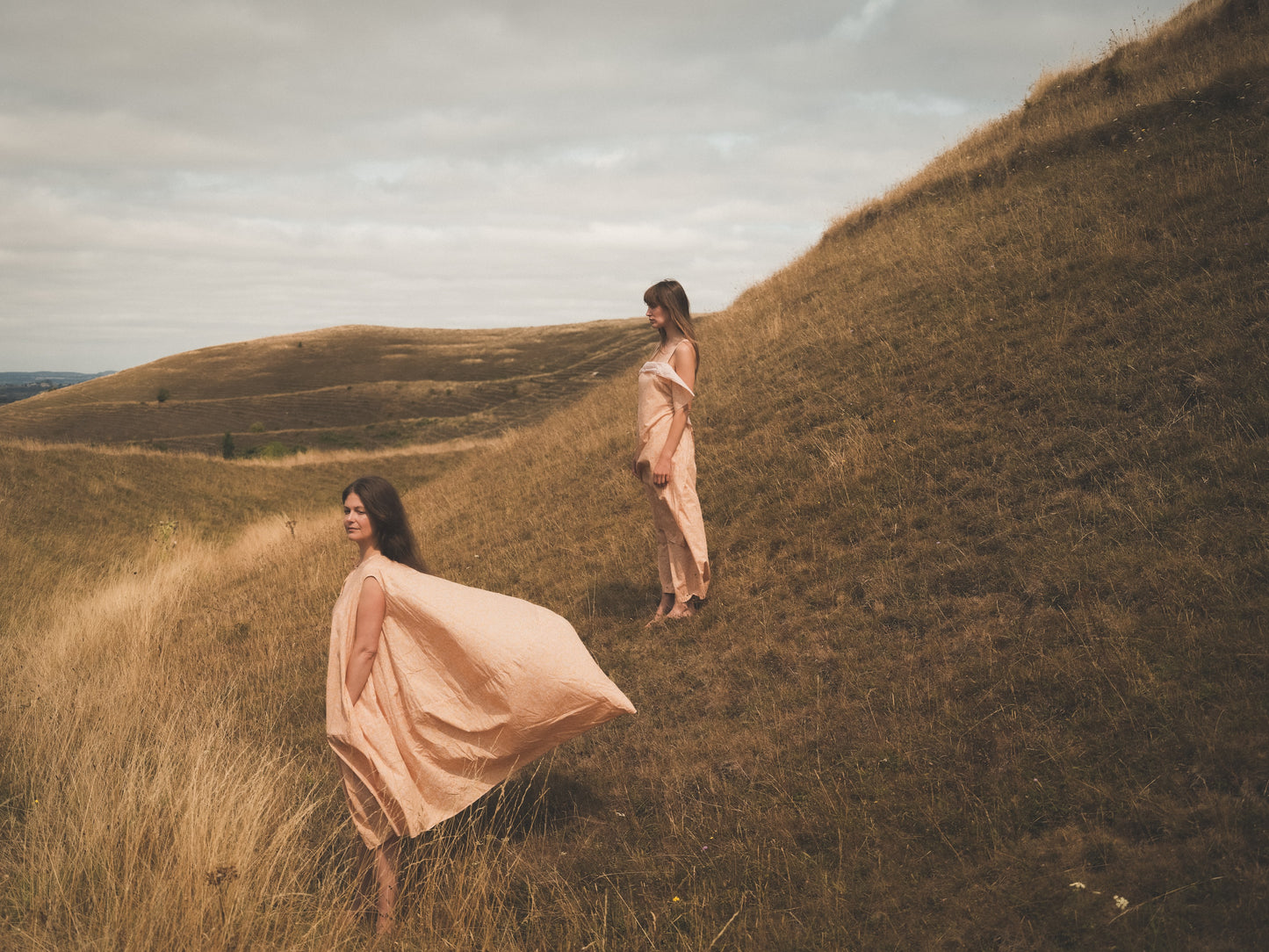 【Whiteread / ホワイトリード】Sleevless dress with ties - Peach Flora