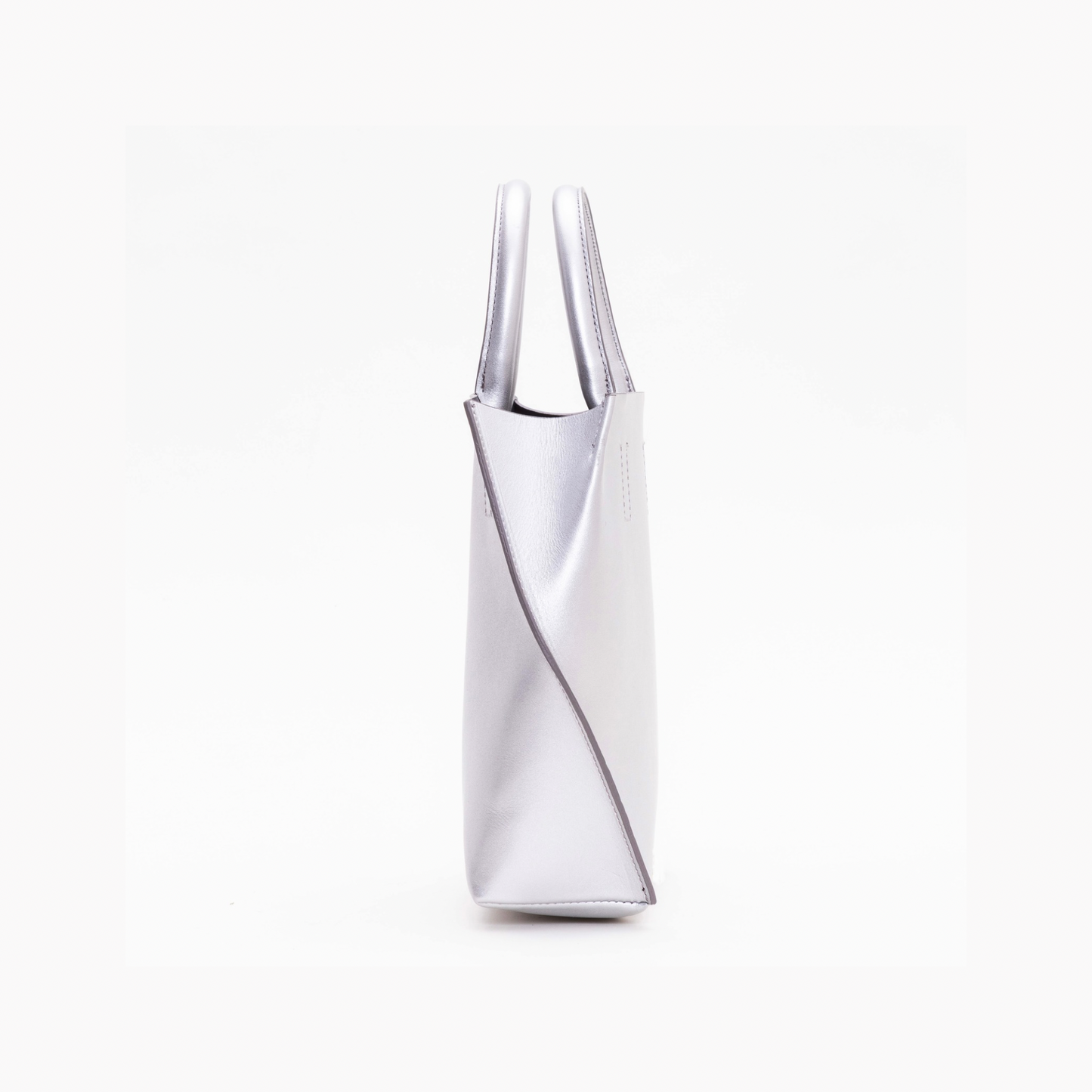 【COURTNEY ORLA / コートニーオーラ】SLOPE tote S Smooth L. - Silver