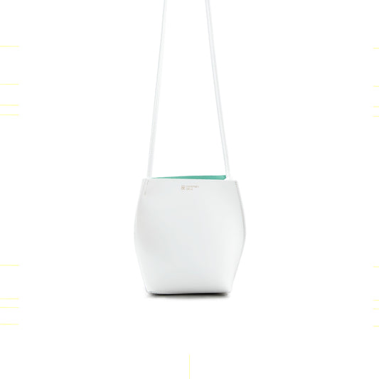 【COURTNEY ORLA / コートニーオーラ】SLOPE tote mini Smooth L. - White