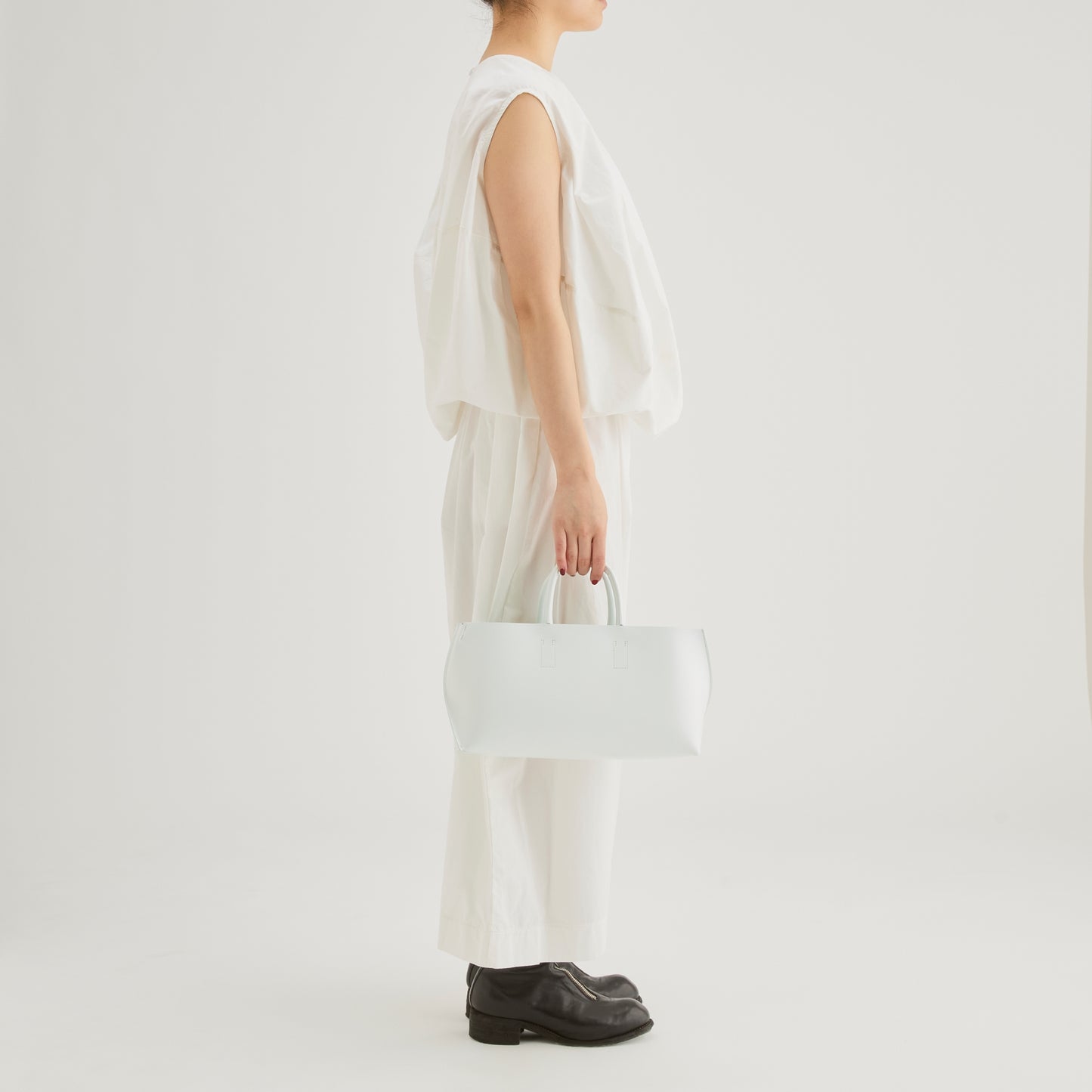 [Courtney Orla] SLOPE wine tote S Smooth L. - White