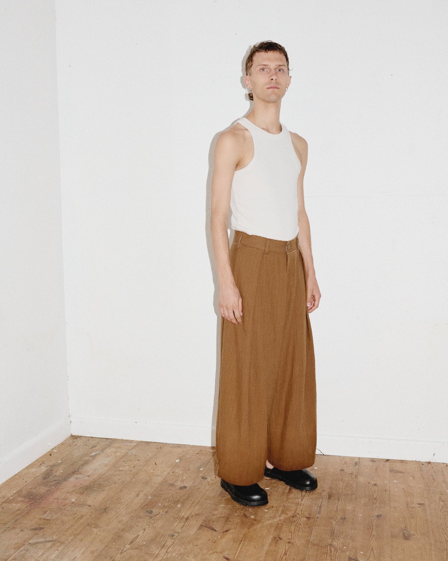 【WRIGHT+DOYLE / ライトアンドドイル】Kassel trousers - Ochre Pinstripe