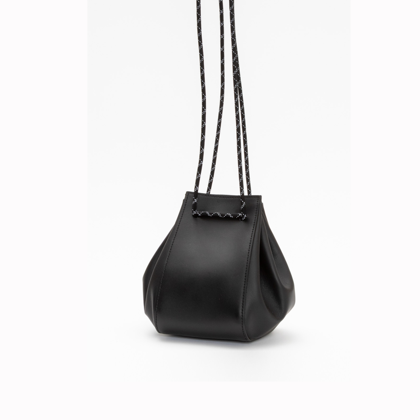 【COURTNEY ORLA / コートニーオーラ】ORB mobile （rope）- Black