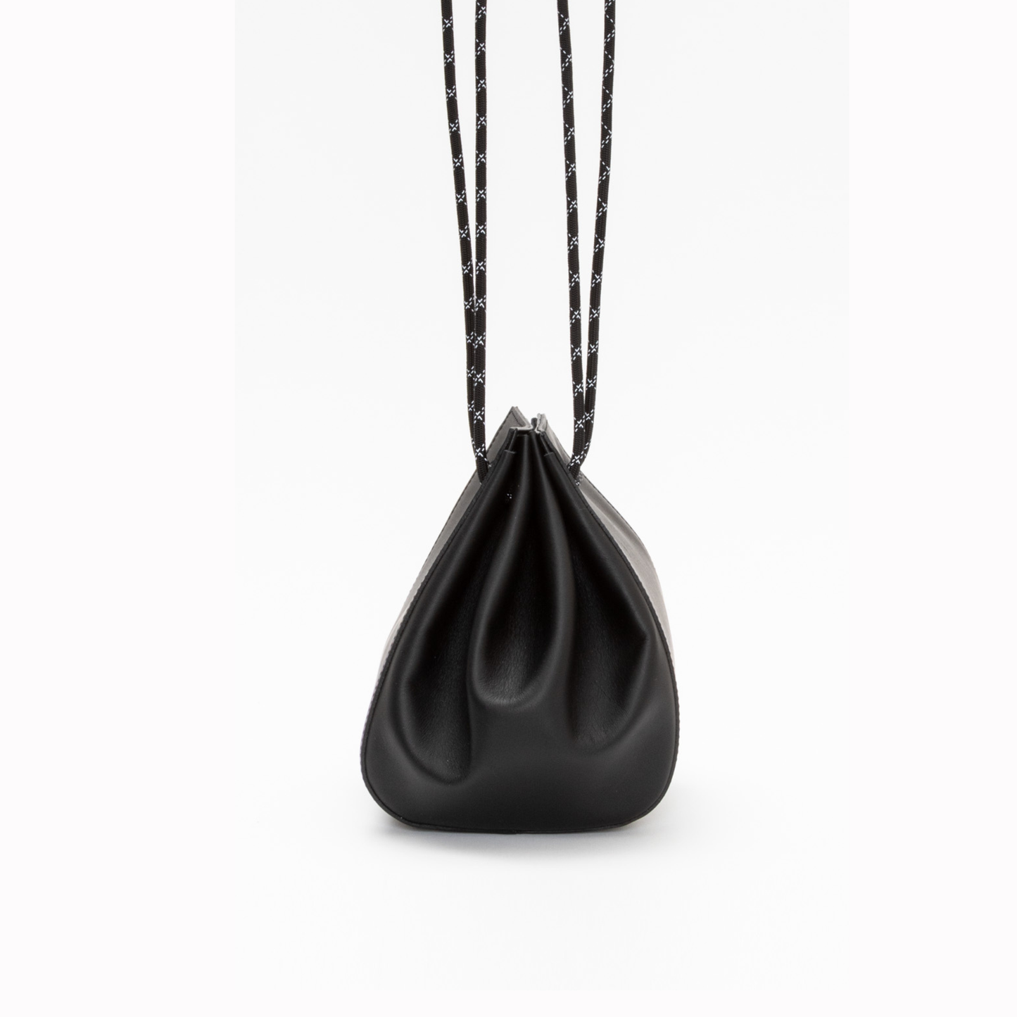 【COURTNEY ORLA / コートニーオーラ】ORB mobile （rope）- Black