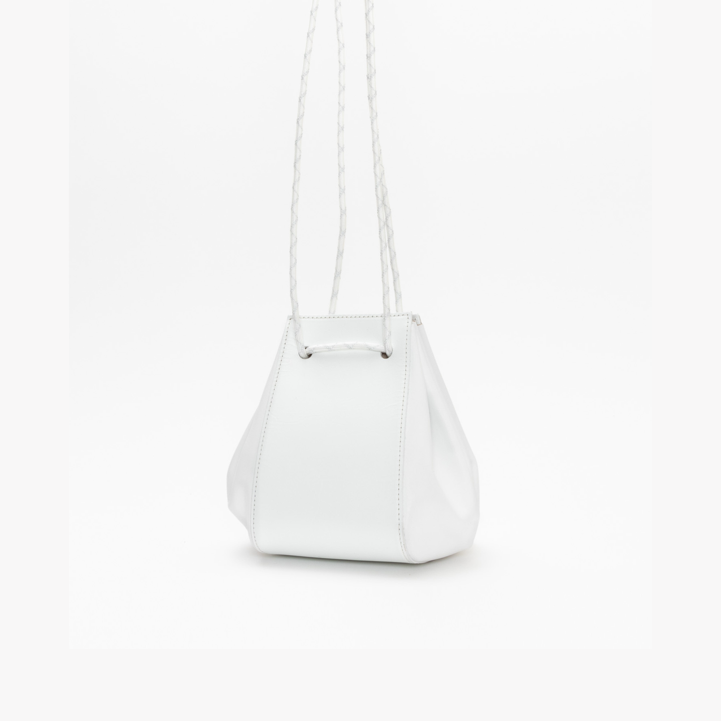 【COURTNEY ORLA / コートニーオーラ】ORB mobile （rope）- White