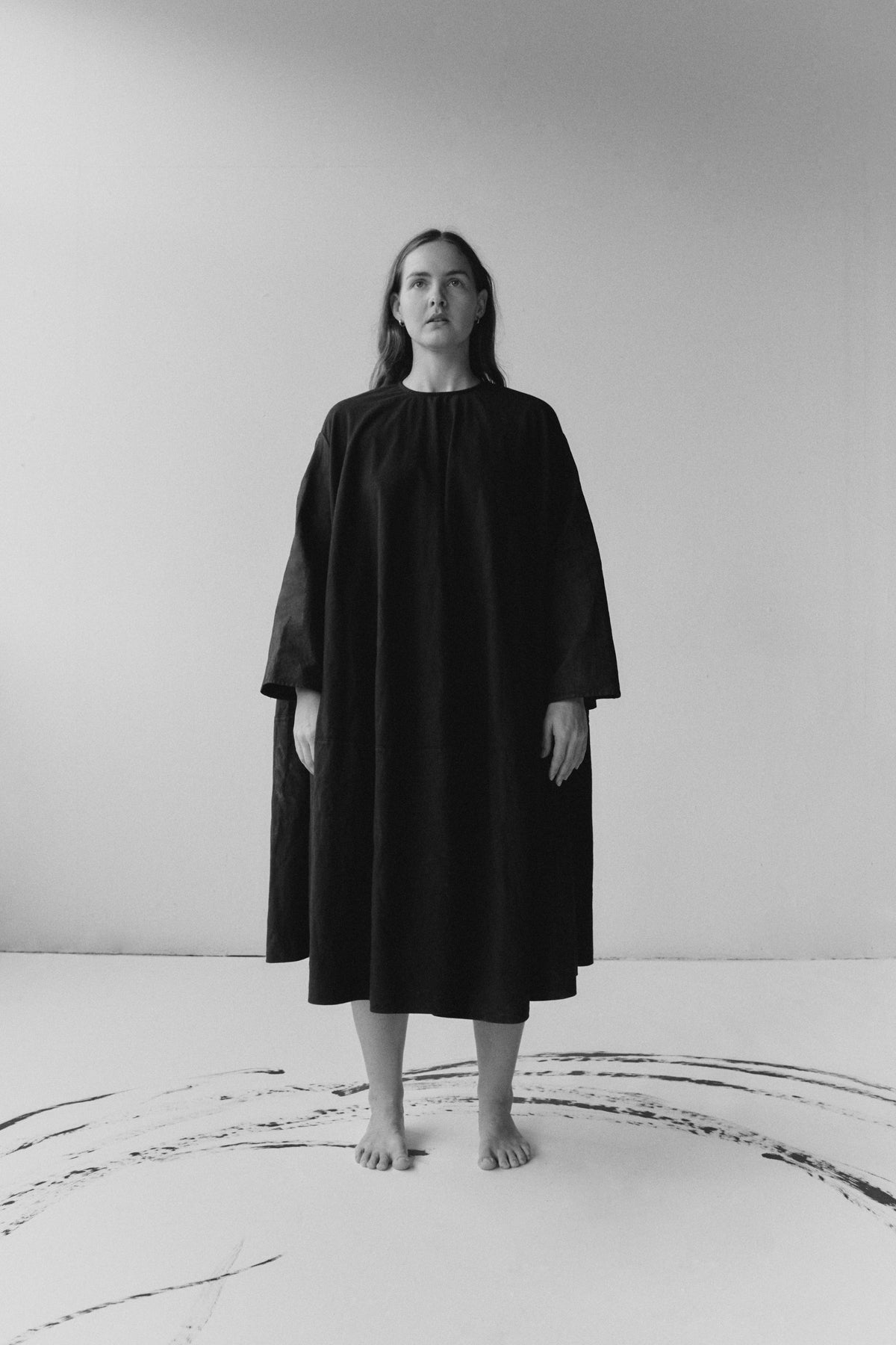 【Whiteread / ホワイトリード】Eclipse Dress with Sleeves - Ebony Linen