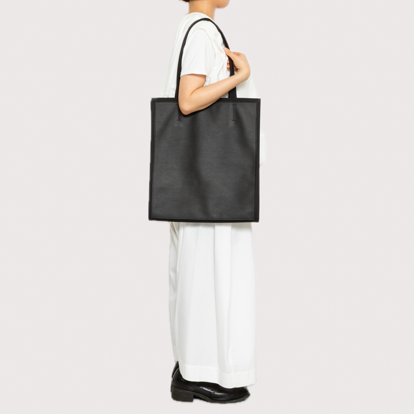 【COURTNEY ORLA / コートニーオーラ】FOLD PANEL - Black